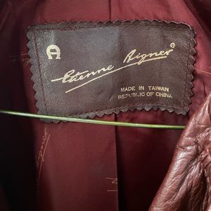 Vintage 70’s Etienne Aigner maroon leather trench coat with belt size 14.